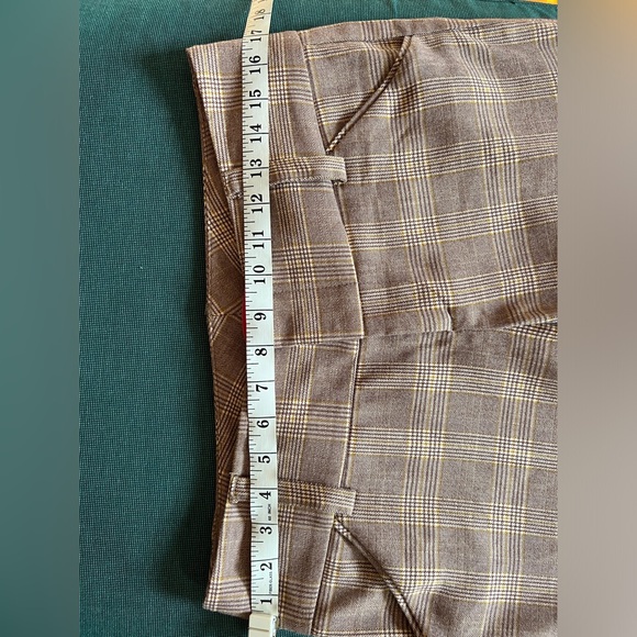 Alice + Olivia Plaid Low/Mid-Rise Flair Trousers - Picture 5 of 6